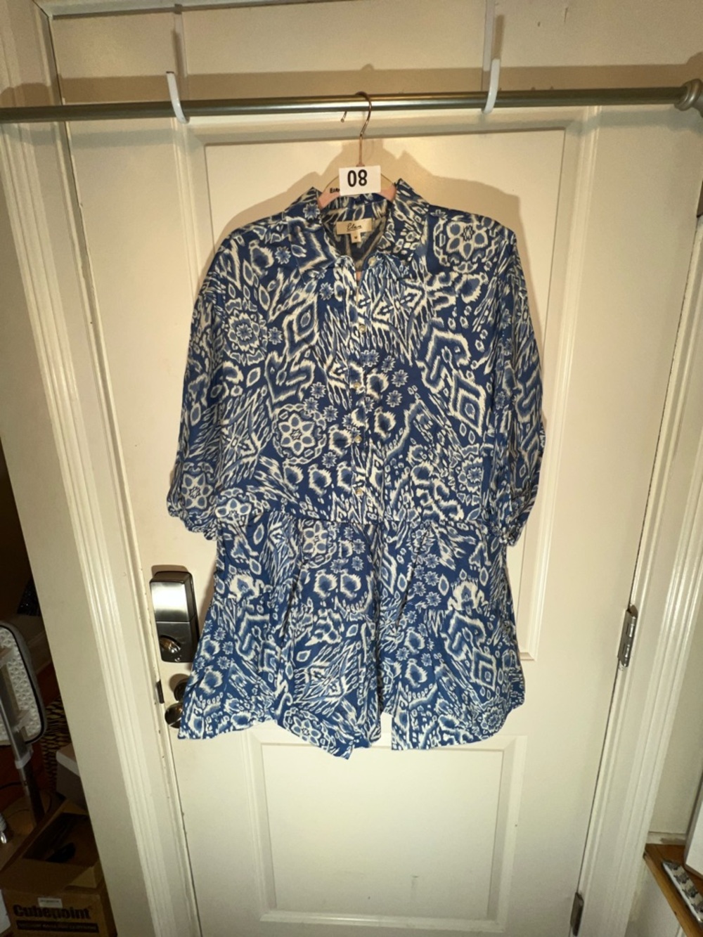 Elan Blue/White Ikat Print Mini Dress. New with tags. Size: Large.  Ask: $89.